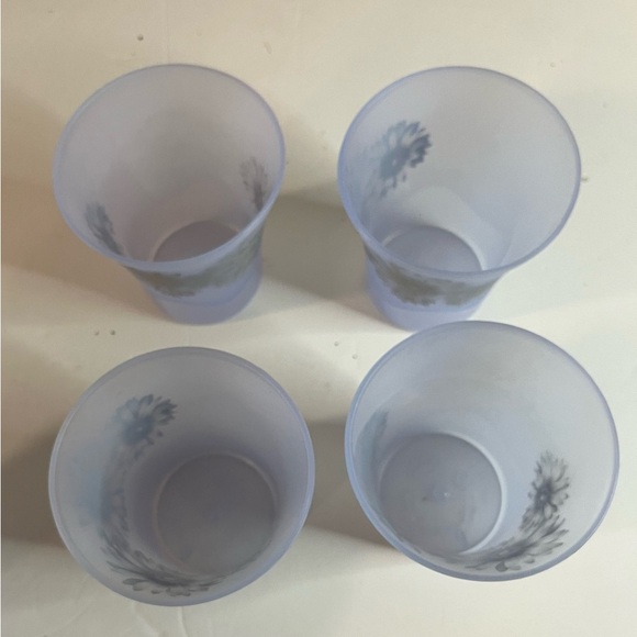 Vintage Blue Wicker Picnic Basket Set – 36+ Pieces Complete - Picture 15 of 16